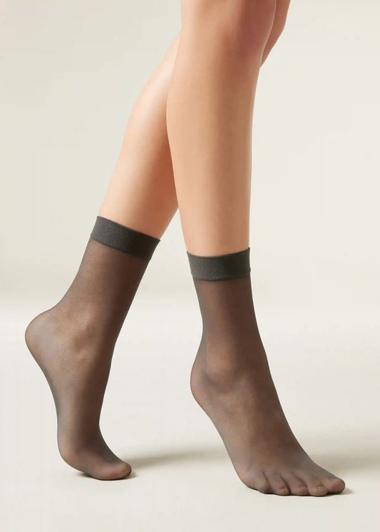 20 Denier Sheer Socks